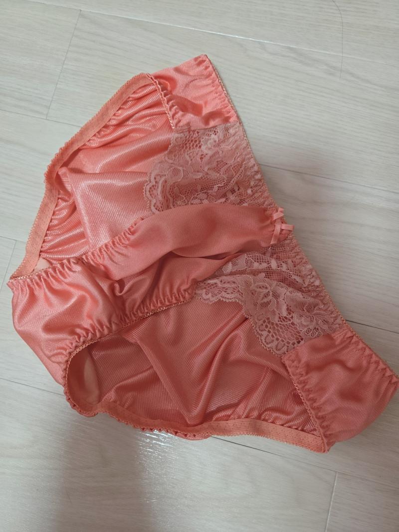 出品者名-写真